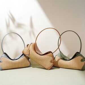 Solea Curve” — the must-have summer it-bag in genuine leather